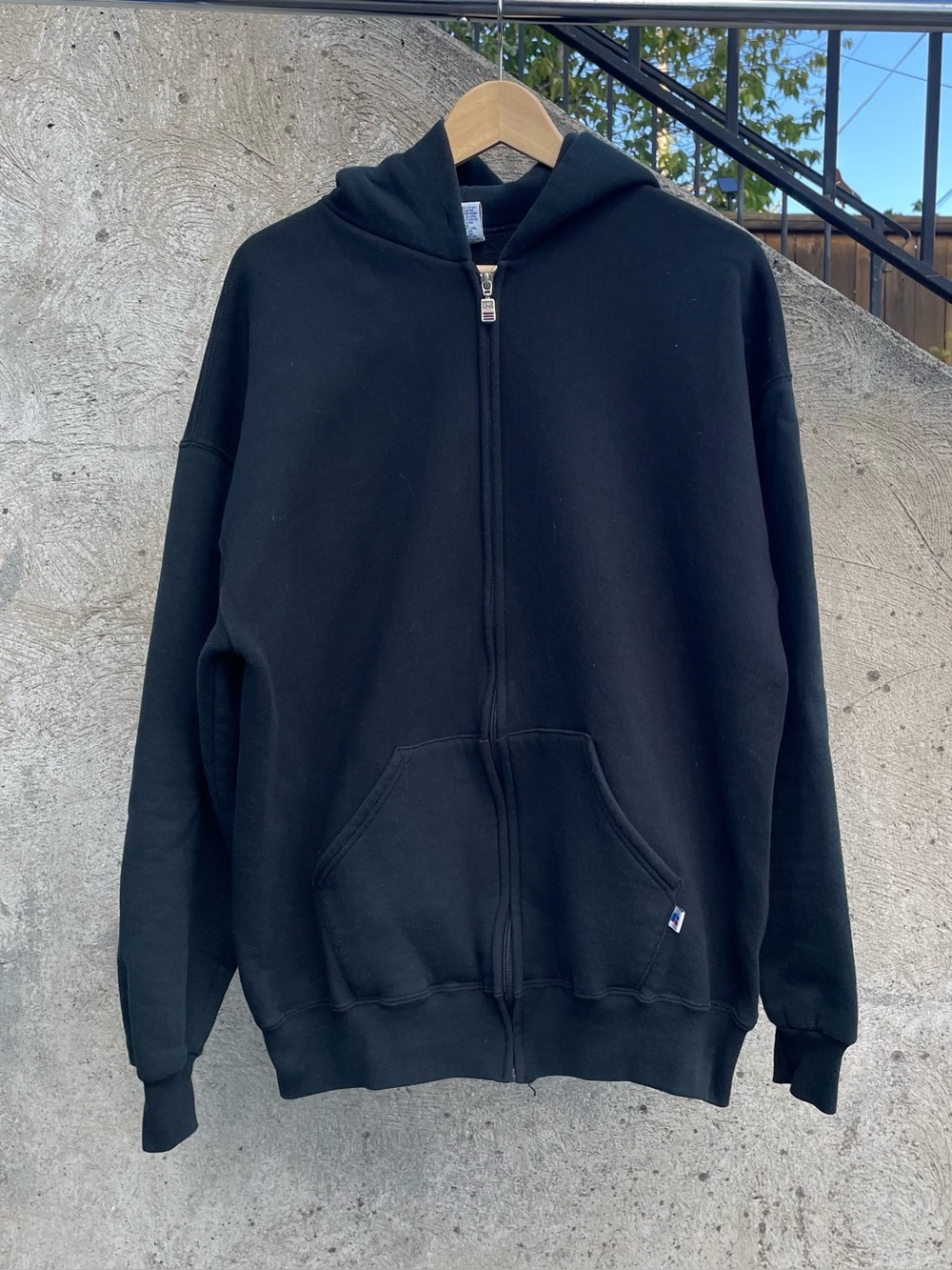 Black y2k Russell Athletic zip up heavyweight blank hoodie size XL